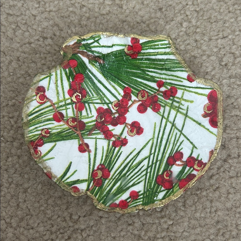 Decoupage Red/Green Holiday Print Scallop Shell Trinket Dish